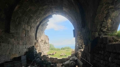 Bitlis&rsquo;in tarihi mirası sessizce yok oluyor: Lale Paşa Hanı ilgi bekliyor
