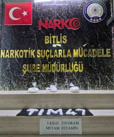 Bitlis’te 3 kilo 210 gram metamfetamin ele geçirildi
