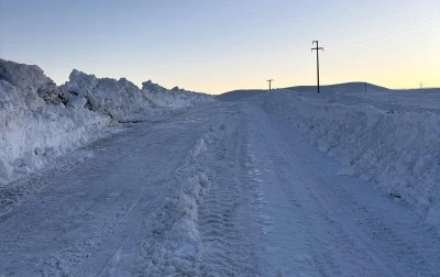 Bitlis&rsquo;te kardan kapanan k&ouml;y yolları yeniden a&ccedil;ılıyor
