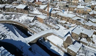 Bitlis&rsquo;te karla gelen g&uuml;zellik
