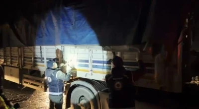 Bitlis&rsquo;te tır dorsesinde 31 g&ouml;&ccedil;men yakalandı
