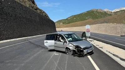 Bitlis&rsquo;te trafik kazası: 5 yaralı

