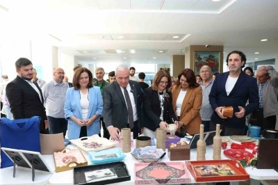 &rsquo;Bizim Sergi&rsquo; Halk Evi&rsquo;nde a&ccedil;ıldı
