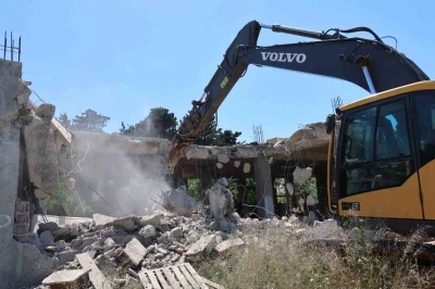 Bodrum&rsquo;da 45 ka&ccedil;ak yapı yıkıldı
