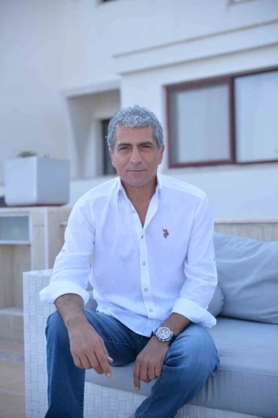 Bodrum’da genç müzisyenlere sahne kapısını Bülent Kaya açıyor
