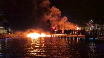 Bodrum&rsquo;da milyonluk tekneler alev alev yanıyor
