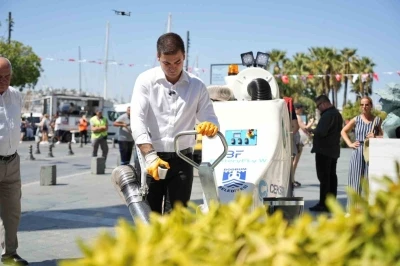 Bodrum’da yeni nesil elektrikli yol süpürme araçları hizmete girdi
