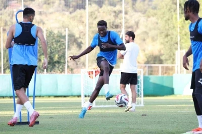 Bodrum FK, Serik deplasmanında galibiyet arıyor
