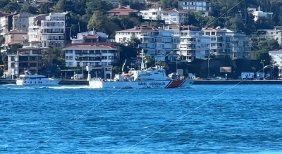 Boğazda kaybolan Rus yüzücüyü arama çalışmaları devam ediyor
