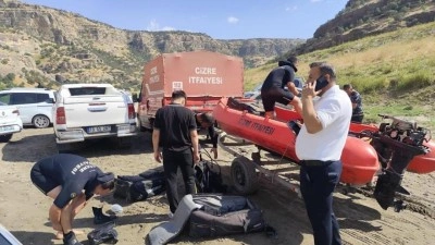 Boğulma tehlikesi ge&ccedil;iren ailesini kurtardı, kendisi hayatını kaybetti