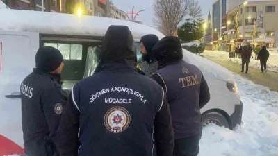 Bolu&rsquo;da 21 ka&ccedil;ak g&ouml;&ccedil;men yakalandı
