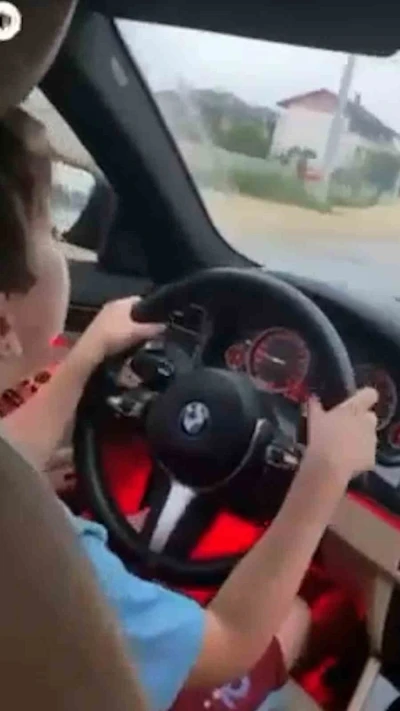 Bolu&rsquo;da &ccedil;ocuğuna araba veren aileye ceza kesildi
