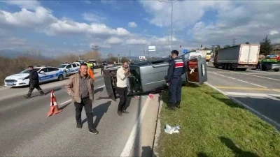 Bolu&rsquo;da D-100&rsquo;de feci kaza: 6&rsquo;sı &ccedil;ocuk 9 kişi yaralandı
