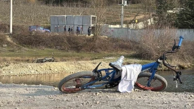 Bolu&rsquo;da g&ouml;lette boğulan 13 yaşındaki Tanju okulunda dualarla anıldı
