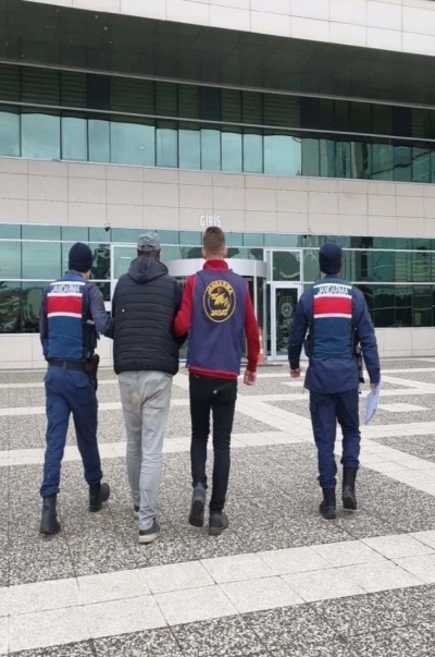 Bolu&rsquo;da hırsızlık ş&uuml;phelisi JASAT tarafından yakalandı

