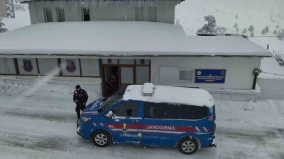 Bolu&rsquo;da jandarma ekipleri turizm b&ouml;lgesinde denetimlerini s&uuml;rd&uuml;r&uuml;yor
