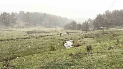 Bolu&rsquo;da nisan ayında kar s&uuml;rprizi
