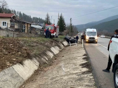 Bolu&rsquo;da trafik kazası: 2 yaralı
