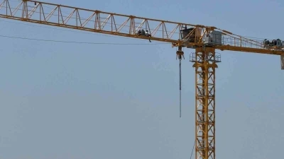 Bolu&rsquo;da &uuml;niversitenin ek bina inşaatında maaş krizi: İş&ccedil;i vince &ccedil;ıktı
