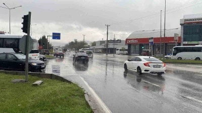 Bolu g&uuml;ne yağışla uyandı
