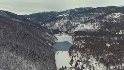 Boraboy G&ouml;l&uuml;&rsquo;n&uuml;n y&uuml;zeyi buz tuttu

