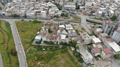 Bornova Belediyesi ile halk arasında imar planı gerginliği: Mahalle sakinlerinden &rsquo;Rant&rsquo; iddiası
