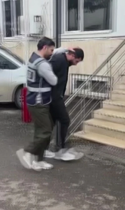 Boşanma aşamasındaki eşinin evine zarar veren şahıs tutuklandı
