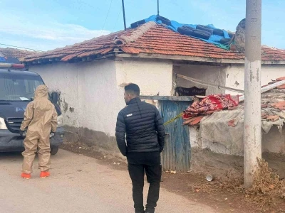Boyaya eklenen katkı maddesi felakete yol a&ccedil;tı: 3 tarım iş&ccedil;isi ve 1 bebeğin durumu ağır
