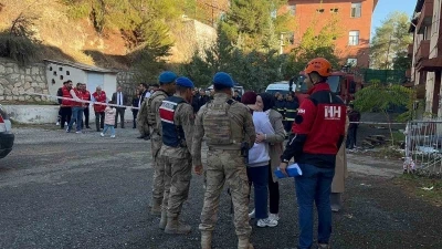 Böyle tatbikat görülmedi: Rollerine kendilerini kaptırıp bağırmaya başladılar
