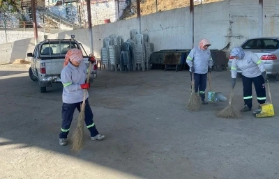 Bozdoğan Belediyesi ekiplerinden cemiyet sonrası temizlik mesaisi

