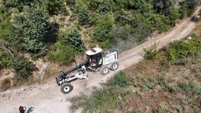 Bozdoğan Belediyesi&rsquo;nden &Ouml;rencik&rsquo;te bah&ccedil;e yolu &ccedil;alışması
