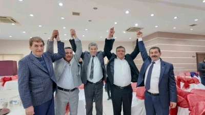 Bozdoğan&rsquo;da g&uuml;ven tazeleyen başkanlardan, K&uuml;nkc&uuml;&rsquo;ye "yanındayız" mesajı
