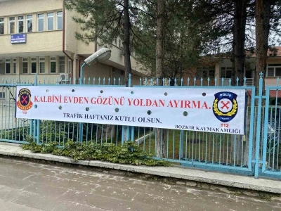 Bozkır&rsquo;da saha &ccedil;alışanlarına g&uuml;venli trafik eğitimi
