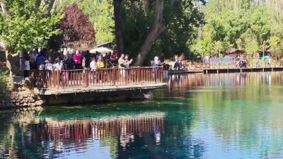 Bozkırın nazar boncuğu ziyaretçi akınına uğradı
