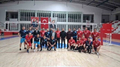 Bozüyük’te Kaymakamlık Kurumlar Arası Voleybol Turnuvası başladı
