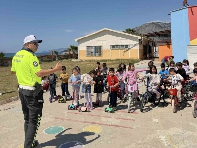 Bozyazı&rsquo;da miniklere Trafik Haftası eğitimi
