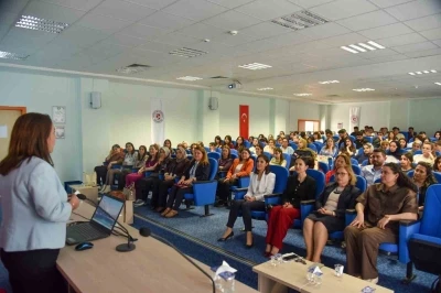 BŞE&Uuml;&rsquo;de &rsquo;Hemşirelik Haftası&rsquo; coşkusu
