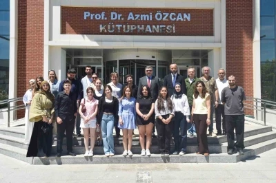 BŞE&Uuml;&rsquo;de &lsquo;Kamp&uuml;ste Yaşam&rsquo; sergisi sanatseverlerle buluştu
