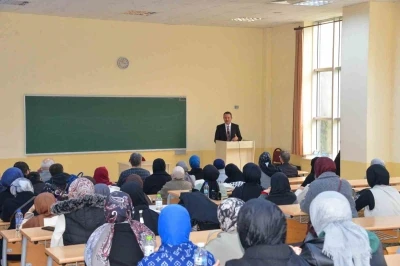 BŞE&Uuml;&rsquo;de kariyer etkinliği ger&ccedil;ekleştirildi
