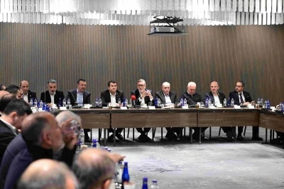 BTSO y&ouml;netim kurulu Başkanı İbrahim Burkay: "Kurumların ger&ccedil;ek g&uuml;c&uuml; fiziksel yapılar değil, birlik ve dayanışma ruhudur"
