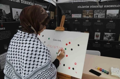 BT&Uuml; &ouml;ğrencileri Filistin i&ccedil;in n&ouml;bette
