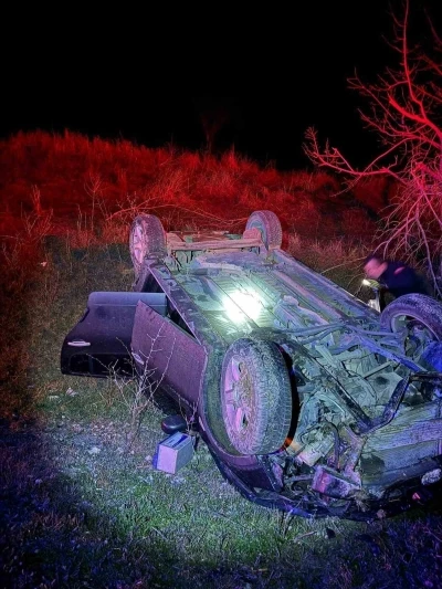 Bucak&rsquo;ta otomobil takla attı: 2 yaralı
