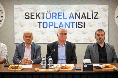 Buğdayda yağış bereketi: Rekoltede y&uuml;zde 25 artış bekleniyor

