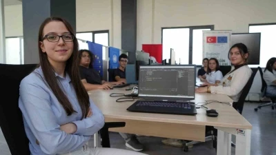 Bugünün gençleri, geleceğin meslekleriyle buluşuyor
