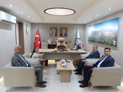 Buharkent&rsquo;te başkanlık koltuğu değişti
