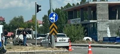 Bulanık&rsquo;ta trafik kazası: 3 yaralı
