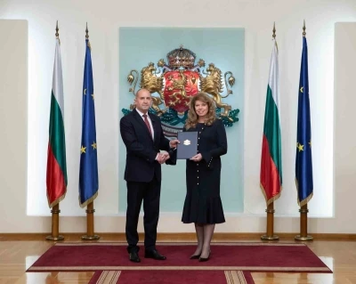 Bulgaristan&rsquo;da se&ccedil;imlerin galibi Radev&rsquo;e h&uuml;k&uuml;meti kurma g&ouml;revi verildi
