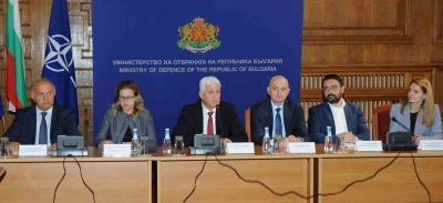 Bulgaristan Savunma Bakanı Stoyanov: "Ukrayna ordusuna daha fazla silah sağlamayı &ouml;ng&ouml;rm&uuml;yoruz"

