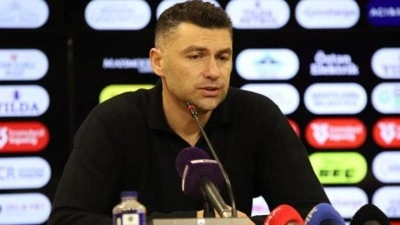 Burak Yılmaz taraftara hakaret etti iddiasına cevap verdi: Yayıncı kuruluşa teess&uuml;f ederim