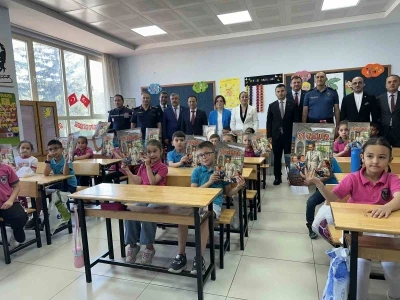 Burdur&rsquo;da 42 bin 82 &ouml;ğrenci karne alarak yaz tatiline başladı
